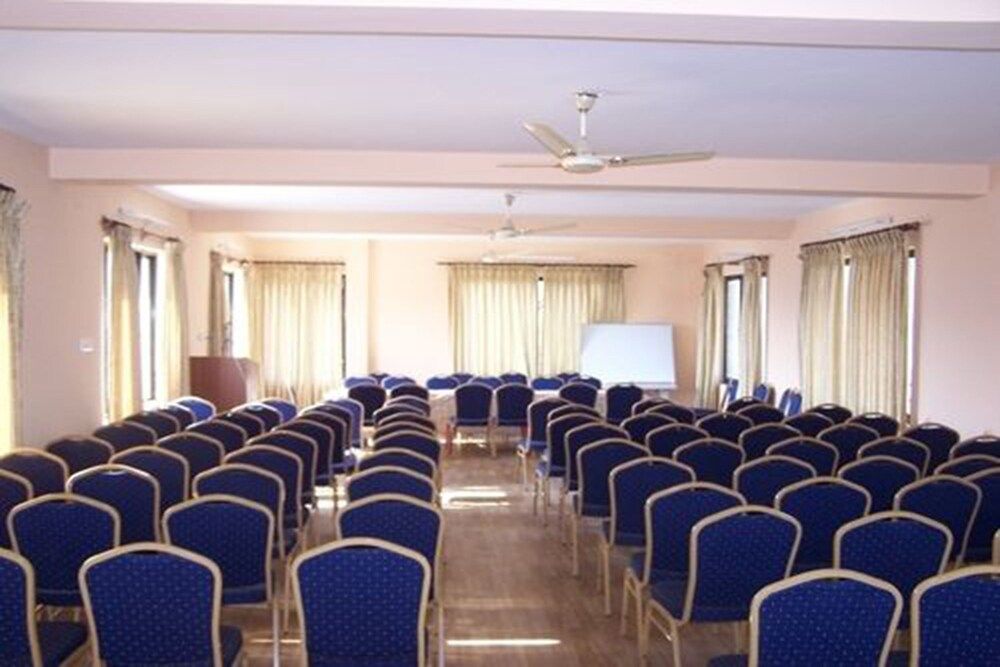 undefined Dhampus Resort 7