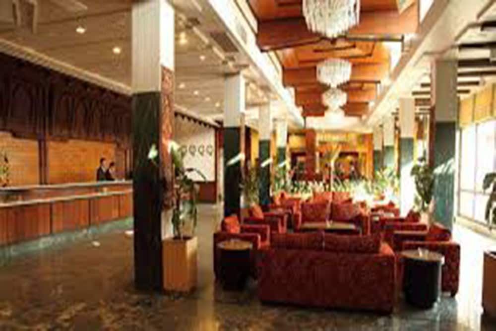 undefined Dhampus Resort 8