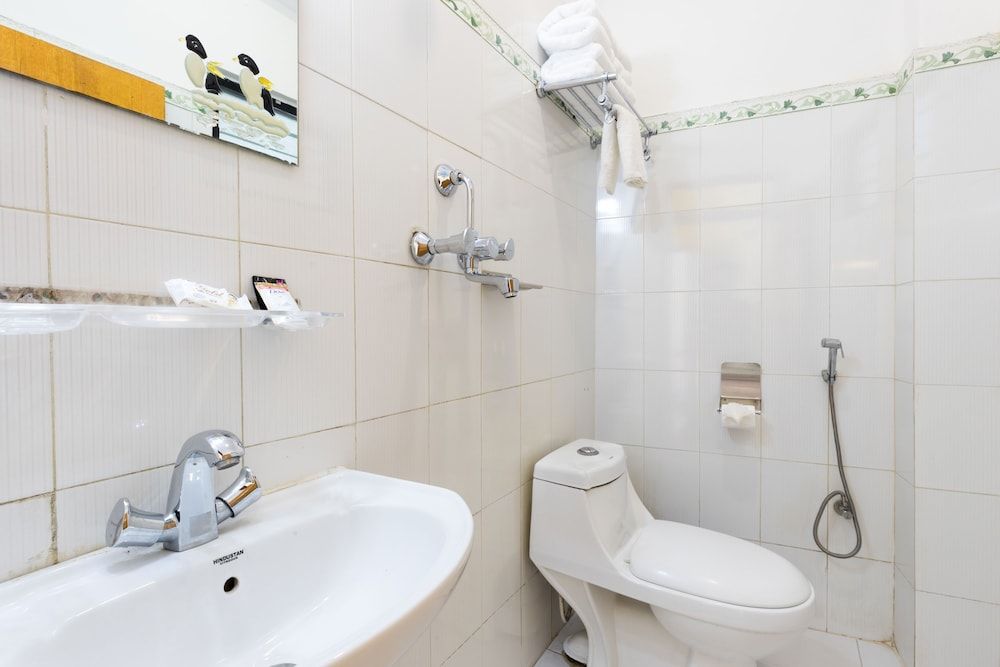 undefined Golden Gate Hotel 7