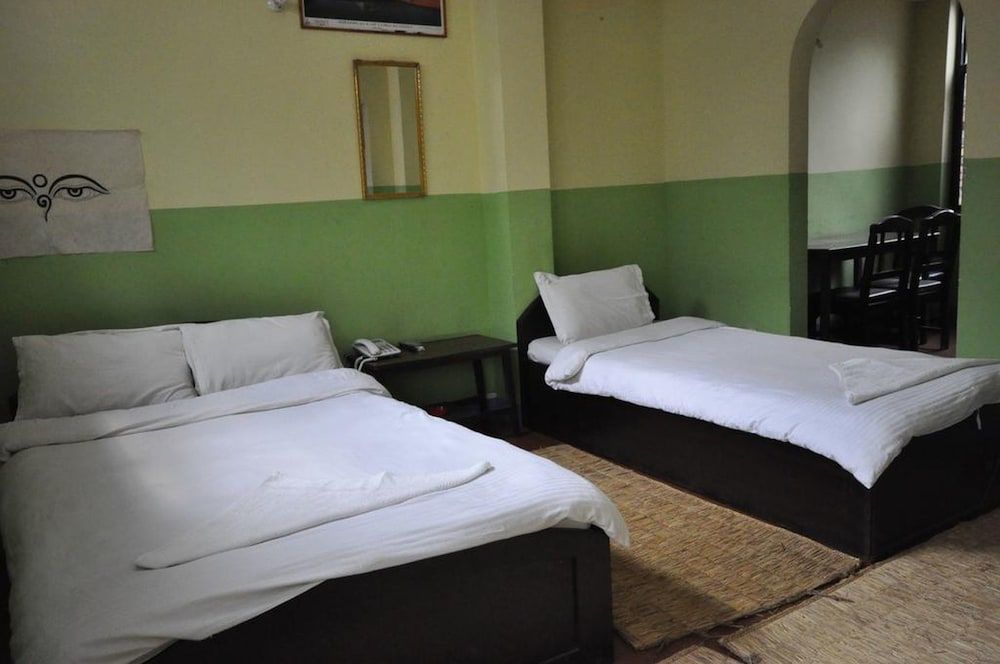 undefined Metro Eco Hotel 9