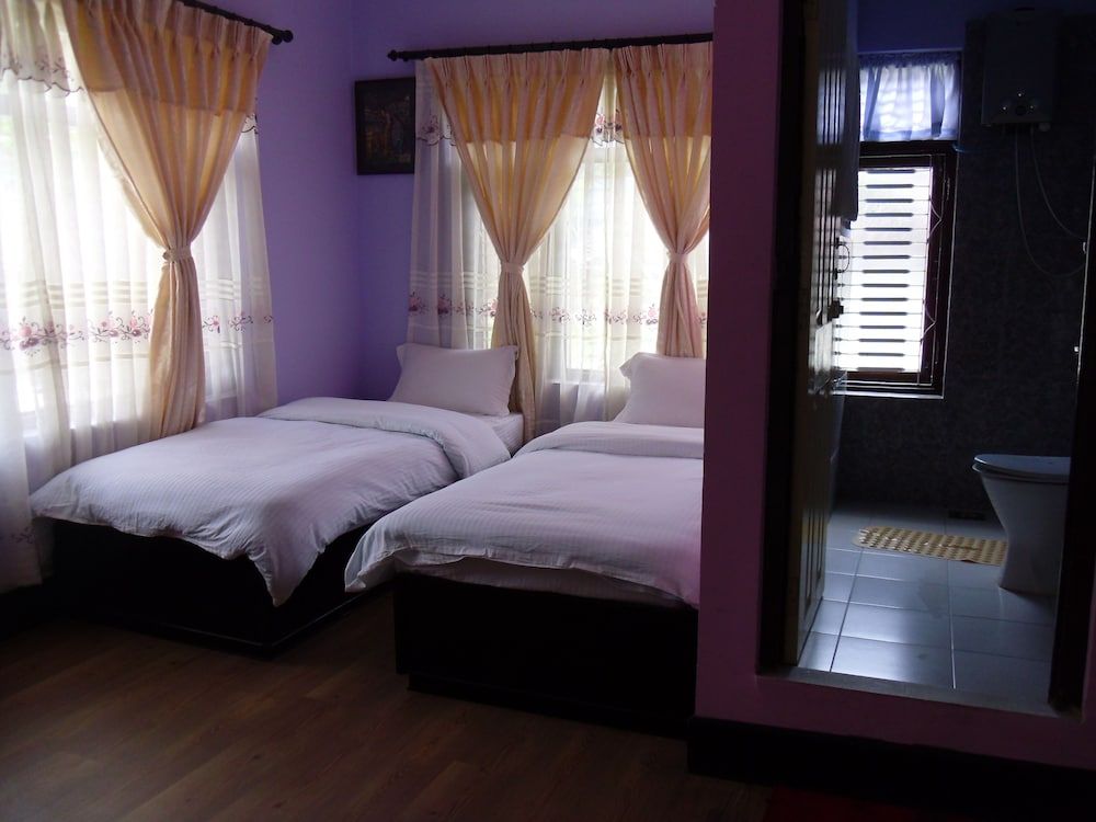 Dipankara Holiday Home Standard Double Room 2