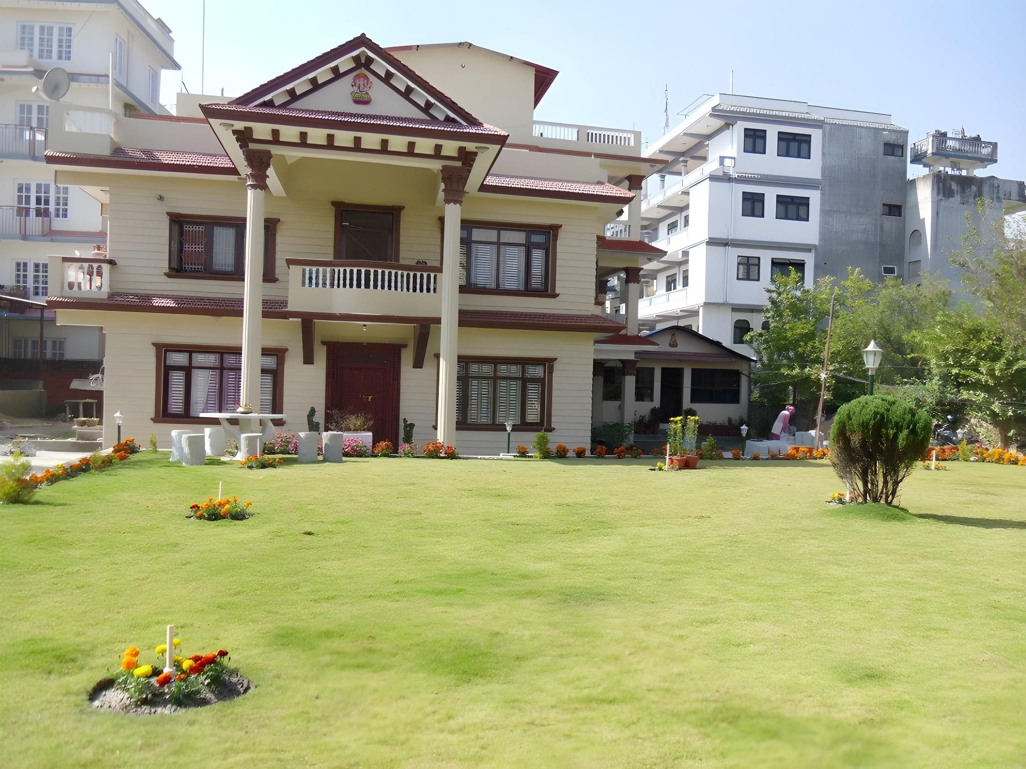 Dipankara Holiday Home