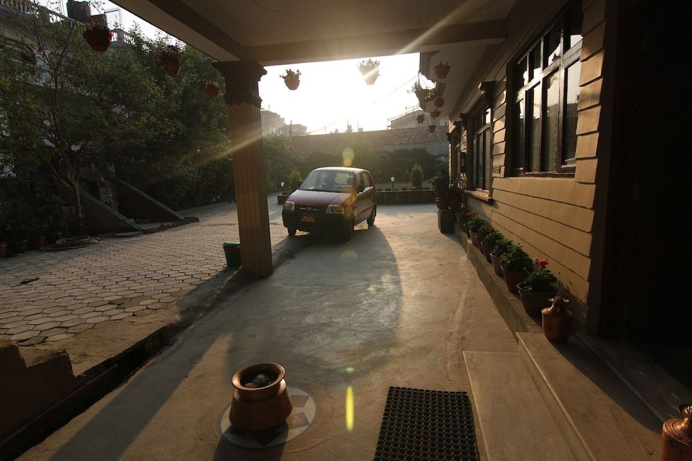 undefined Dipankara Holiday Home 8