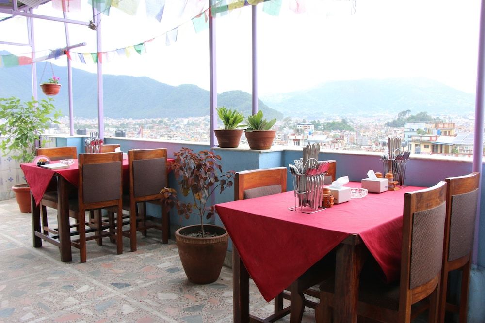 undefined Hotel August Mountain 4