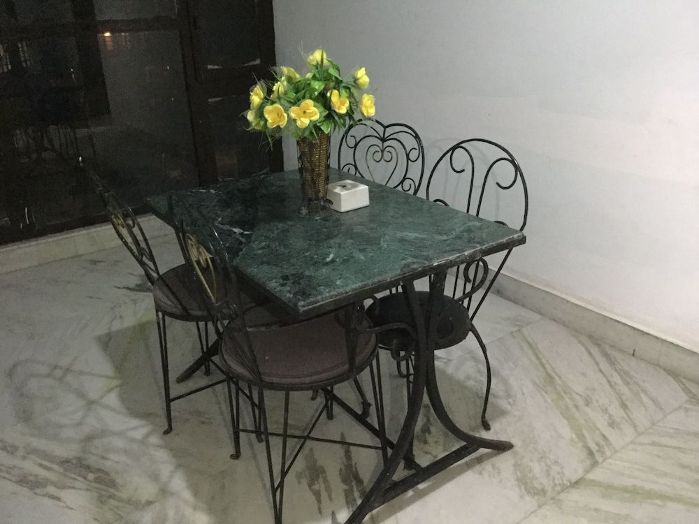 undefined Everest Mount Holiday 7