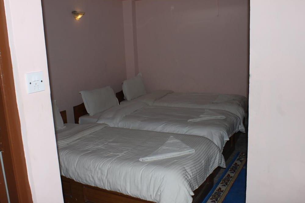 undefined Festoon Hotel 10