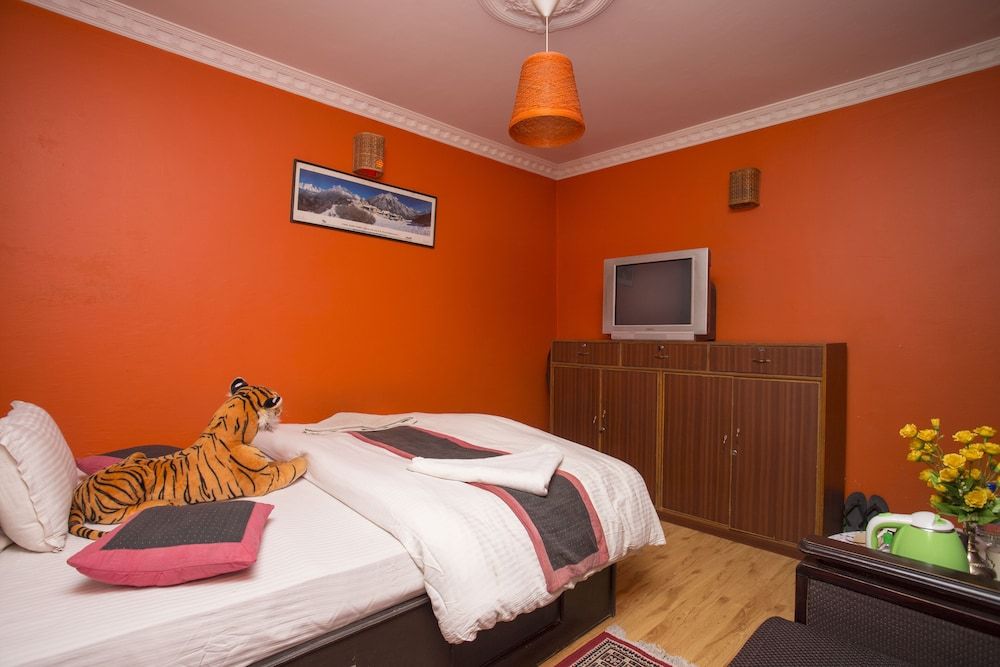 BLUE MOUNTAIN HOME STAY Standard Double Room 4