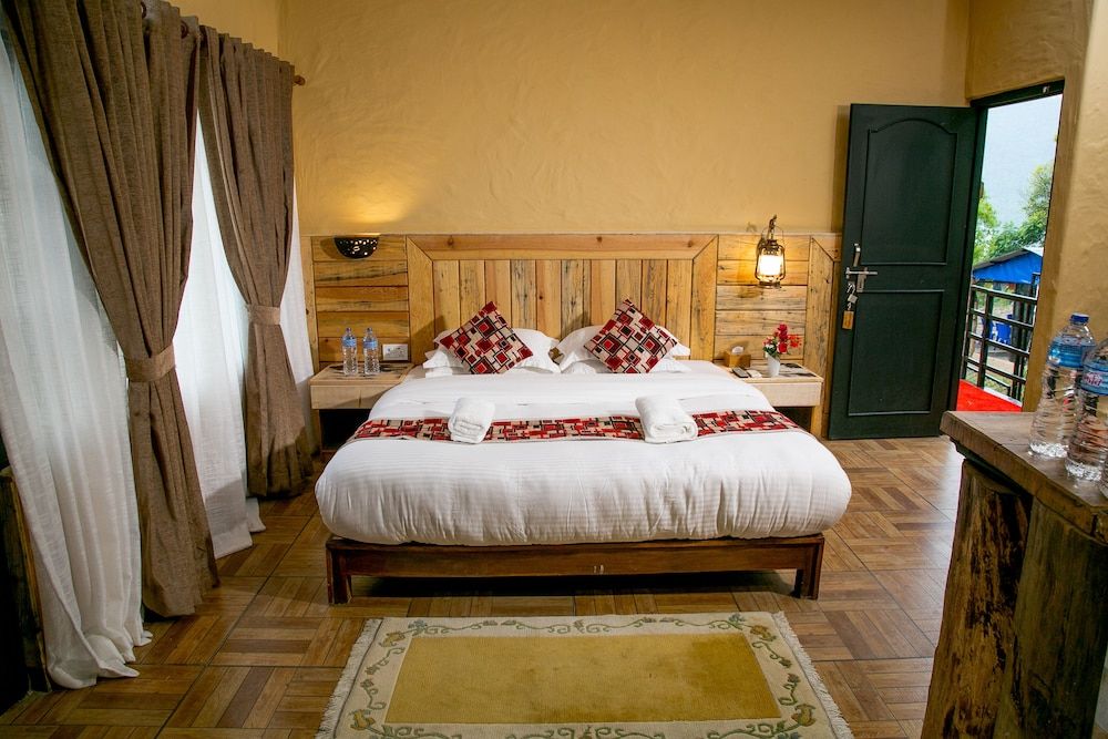 Tourist Residency Deluxe Room, 1 Bedroom, City View 2