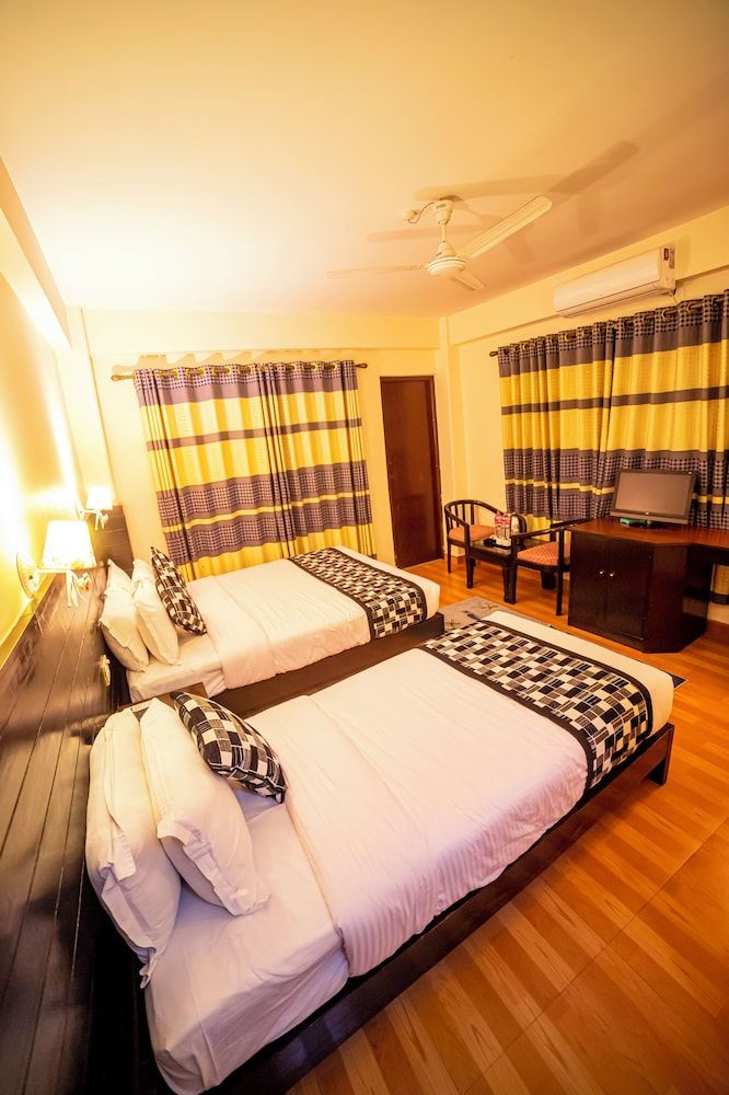 undefined Hotel Guru Grand 2