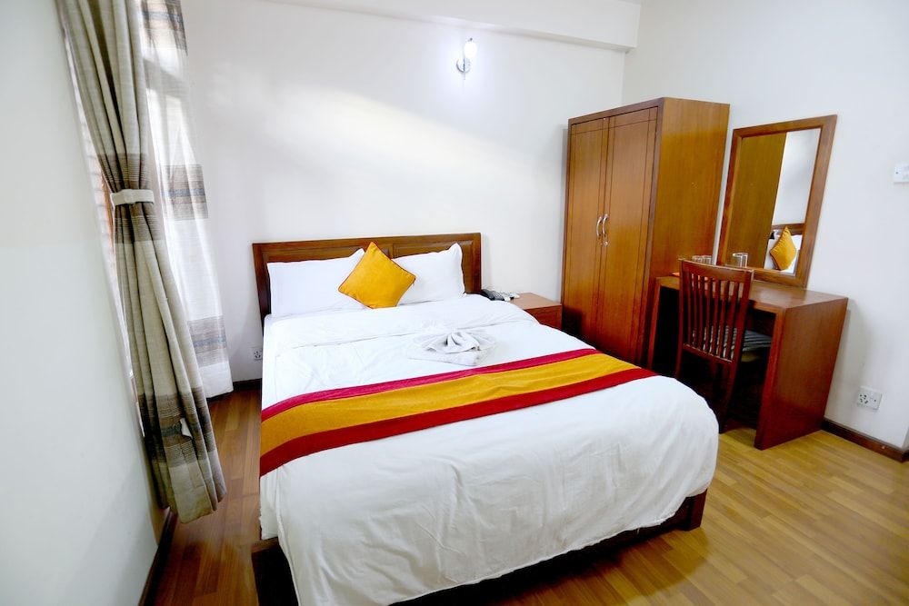 Hotel Ancient Center Deluxe King Room 6