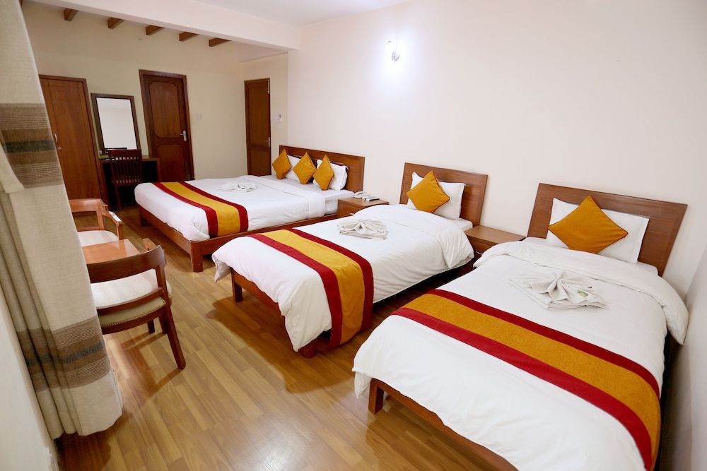 Hotel Ancient Center Deluxe Quadruple Room, 1 Bedroom, City View 9