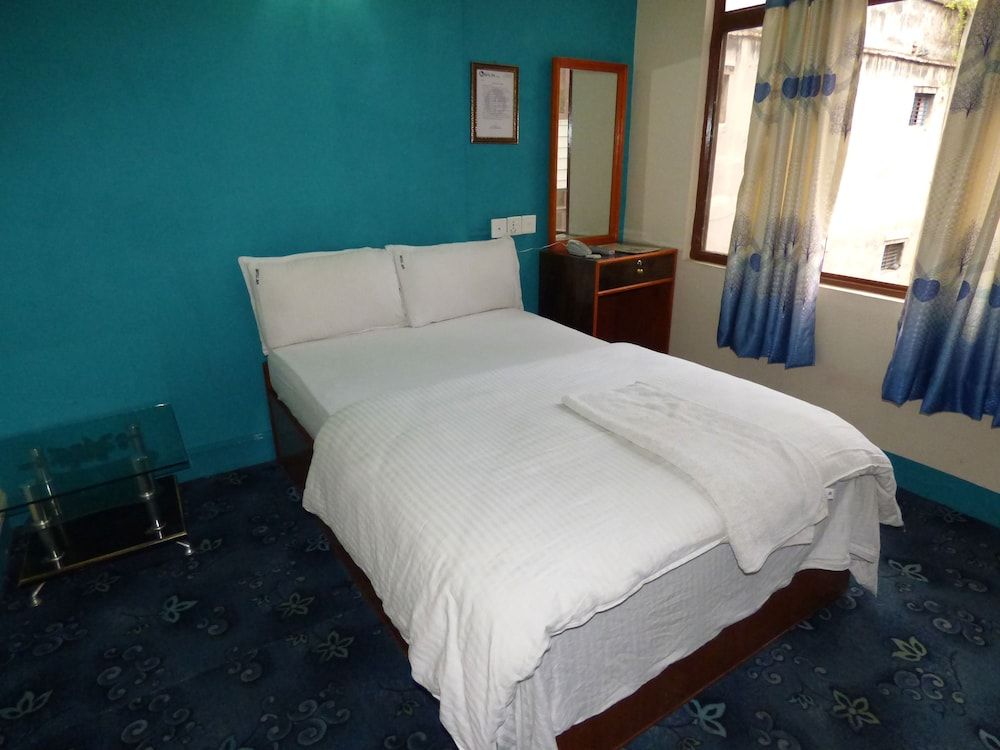 Hotel Api Kathmandu Nepal Comfort Double Room, 1 King Bed 6