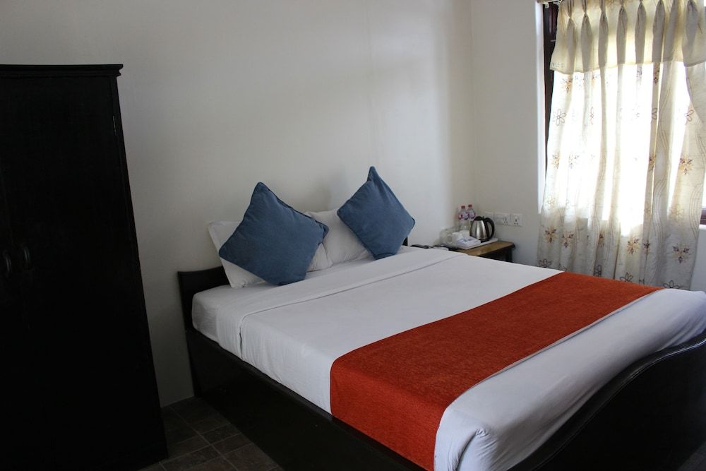 Tuki Resort Deluxe Double Room 7