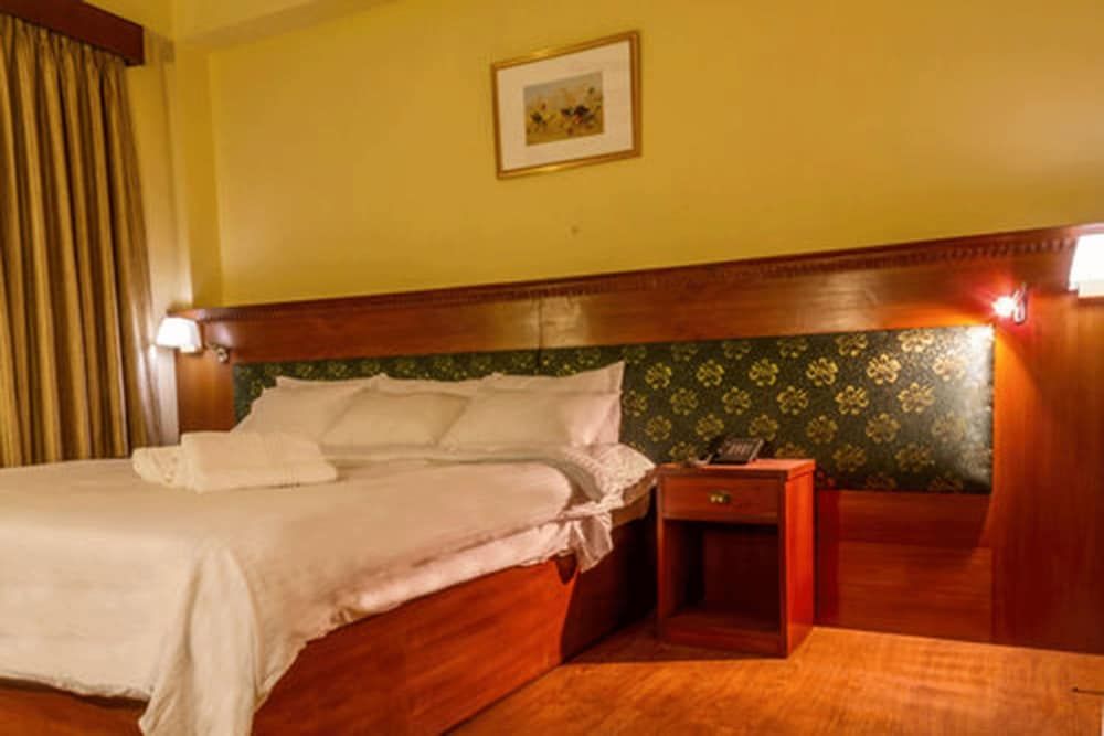 Hotel Jagat Business Double or Twin Room 4