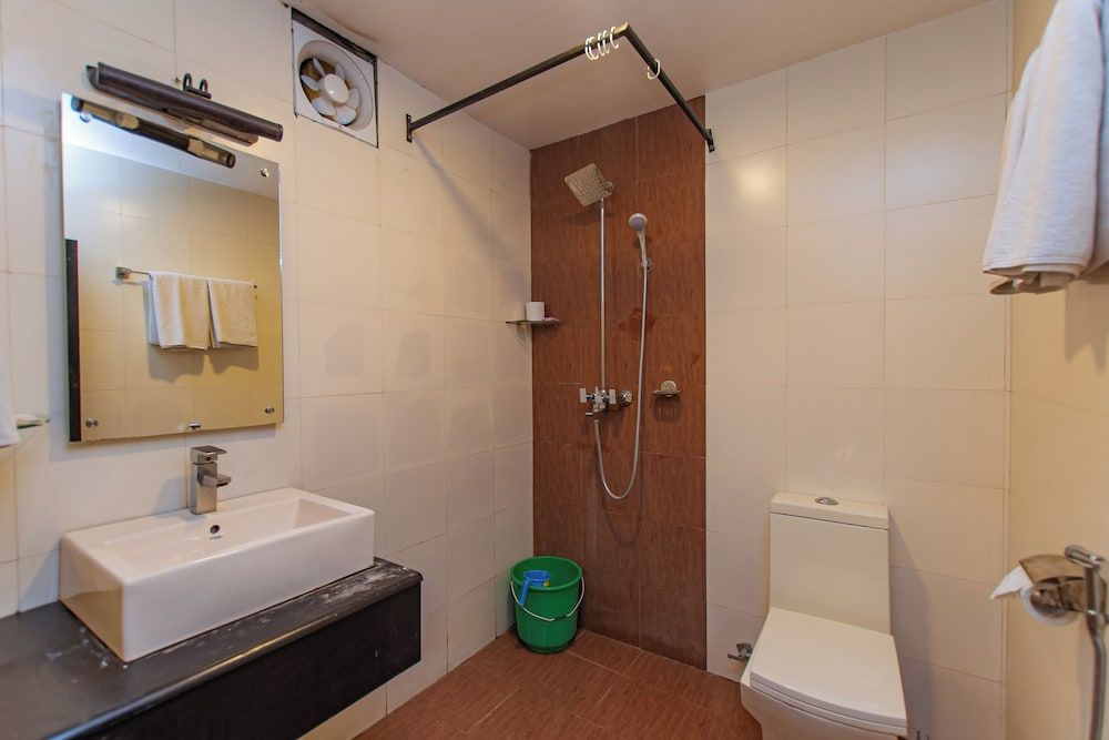 Moonlight Resort and Spa Deluxe Twin Room 6