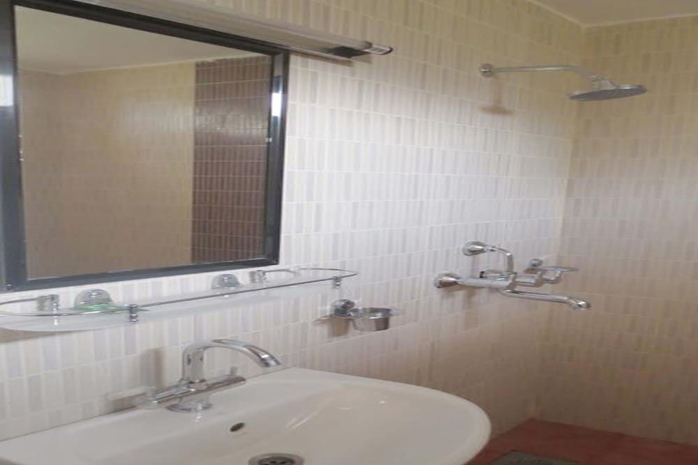 Jungle Safari Resort Standard Room 11