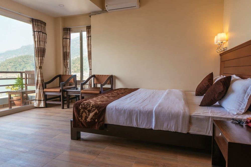 undefined Hotel The Coast 2