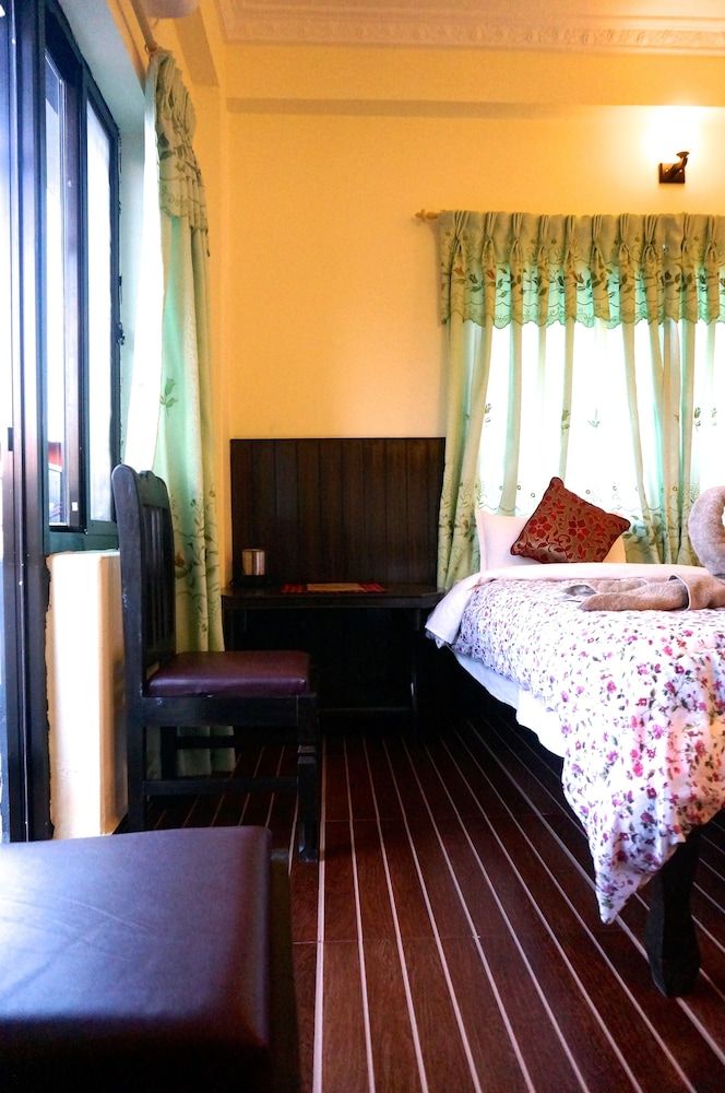New Annapurna Guest House Deluxe Room 2