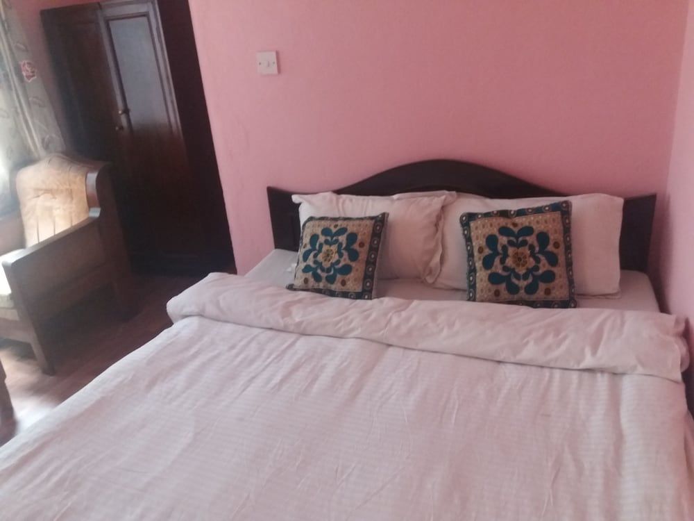 King's Land Hotel Basic Double Room, 1 Bedroom 4