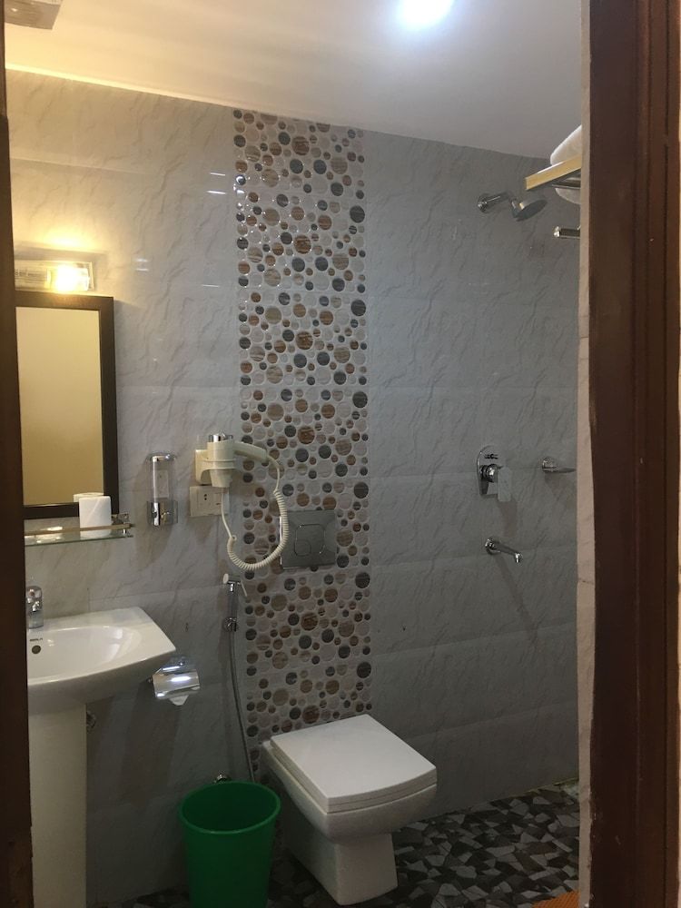 DOM Himalaya Hotel Deluxe Double or Twin Room 13