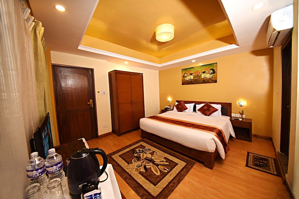 DOM Himalaya Hotel Deluxe Double or Twin Room