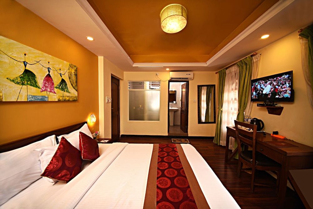 DOM Himalaya Hotel Deluxe Double or Twin Room 3