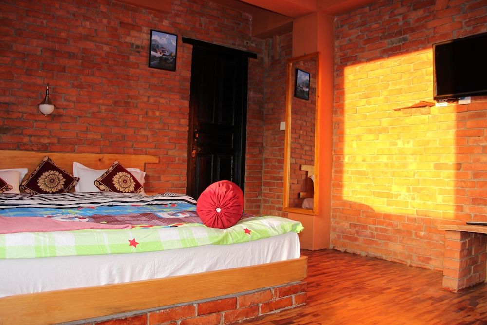 Nar-Bis Hotel Deluxe Room With Private Balcony, Lake View Breakfast Included 3