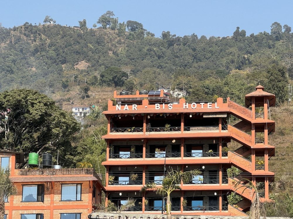 undefined Nar-Bis Hotel 3