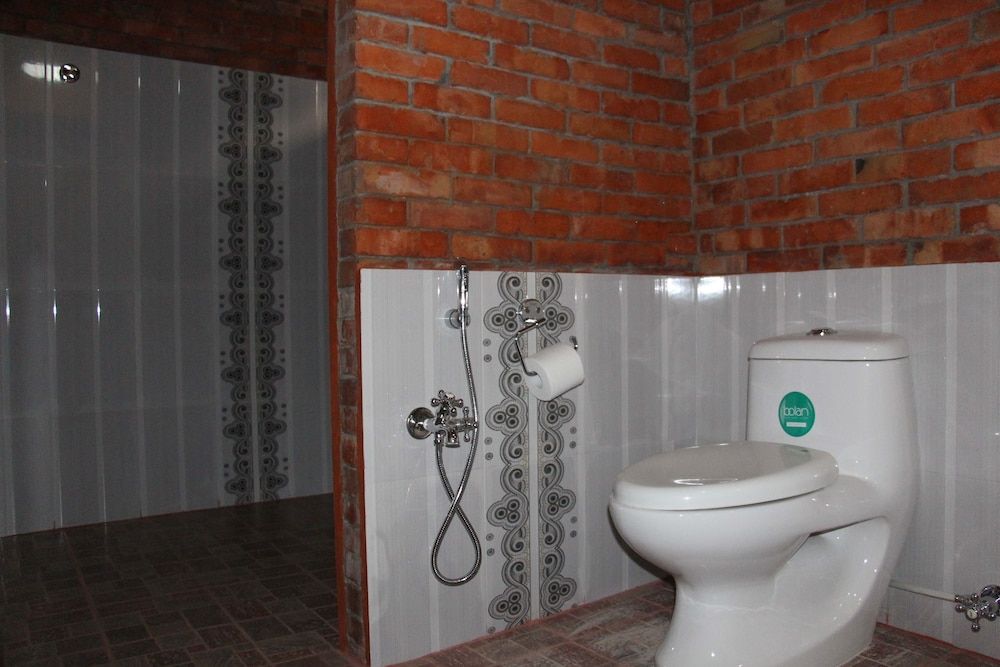 Nar-Bis Hotel Deluxe Room With Private Balcony, Lake View Breakfast Included 11