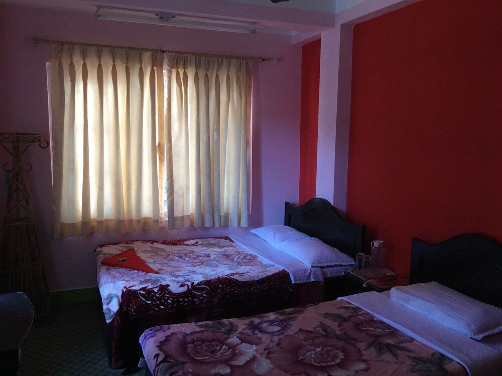 Pashupati Darshan Deluxe Double or Twin Room, 2 Bedrooms 5