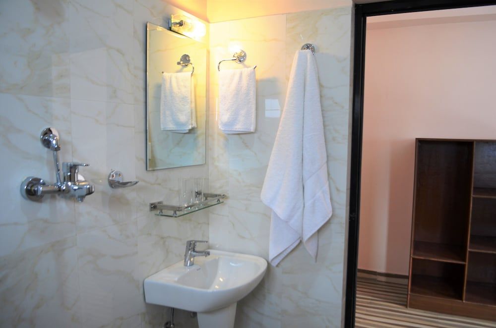 Hotel Karuna Standard Double or Twin Room 6