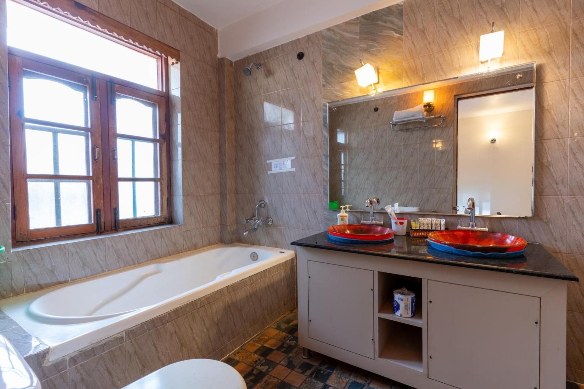 Lake View Resort Private Hut 14