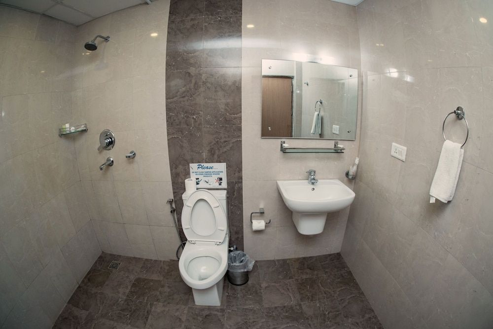 The Address Kathmandu Hotel Standard Twin Room, Accessible, City View 11