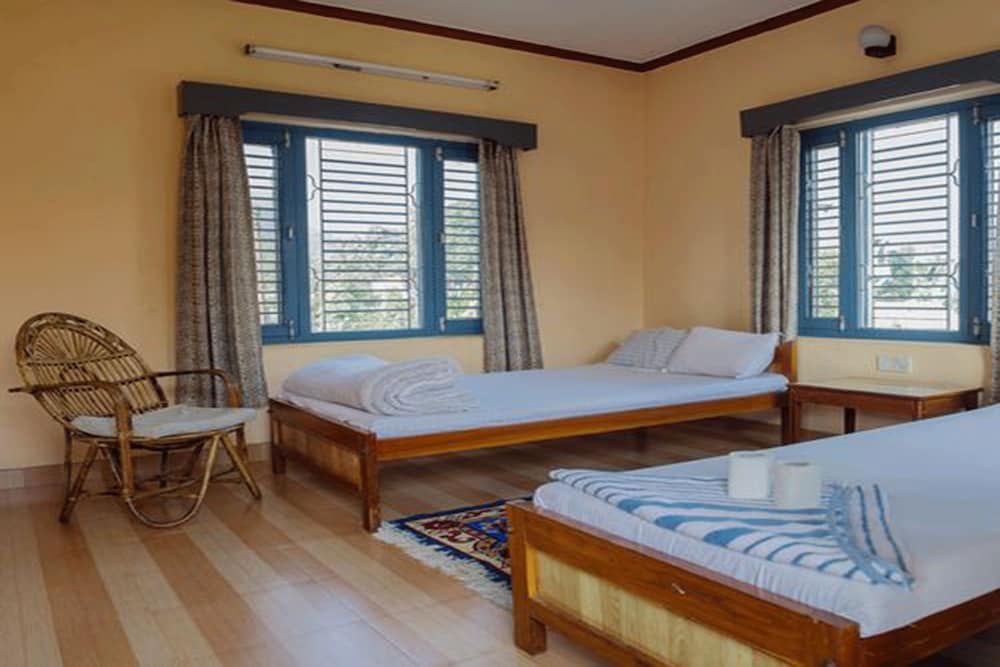 Hotel Mountain View Standard Double Room, Smoking, Lakeside 4