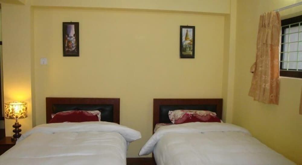 Kumari Guest House Standard Quadruple Room