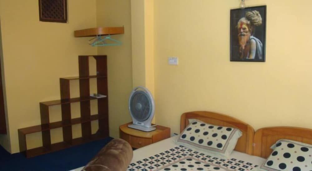 Kumari Guest House Standard Twin Room with External Bathroom 2
