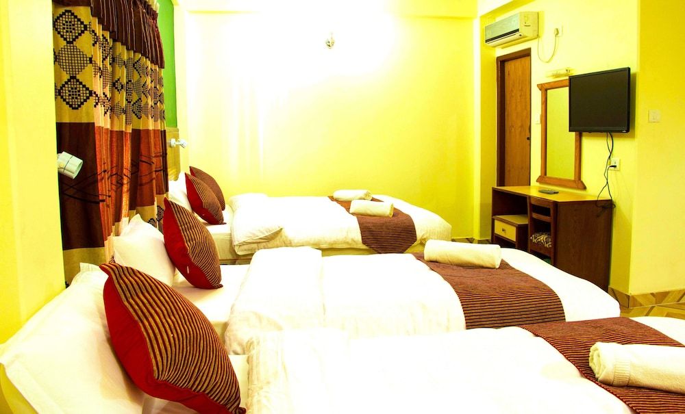 Hotel Adam Standard Room 5