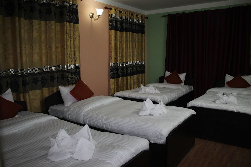 Travellers Dorm Bed & Breakfast - Hostel Shared Dormitory, Men only 6