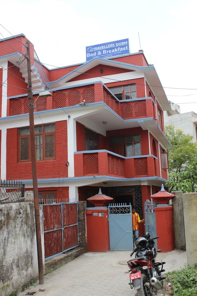 undefined Travellers Dorm Bed & Breakfast - Hostel