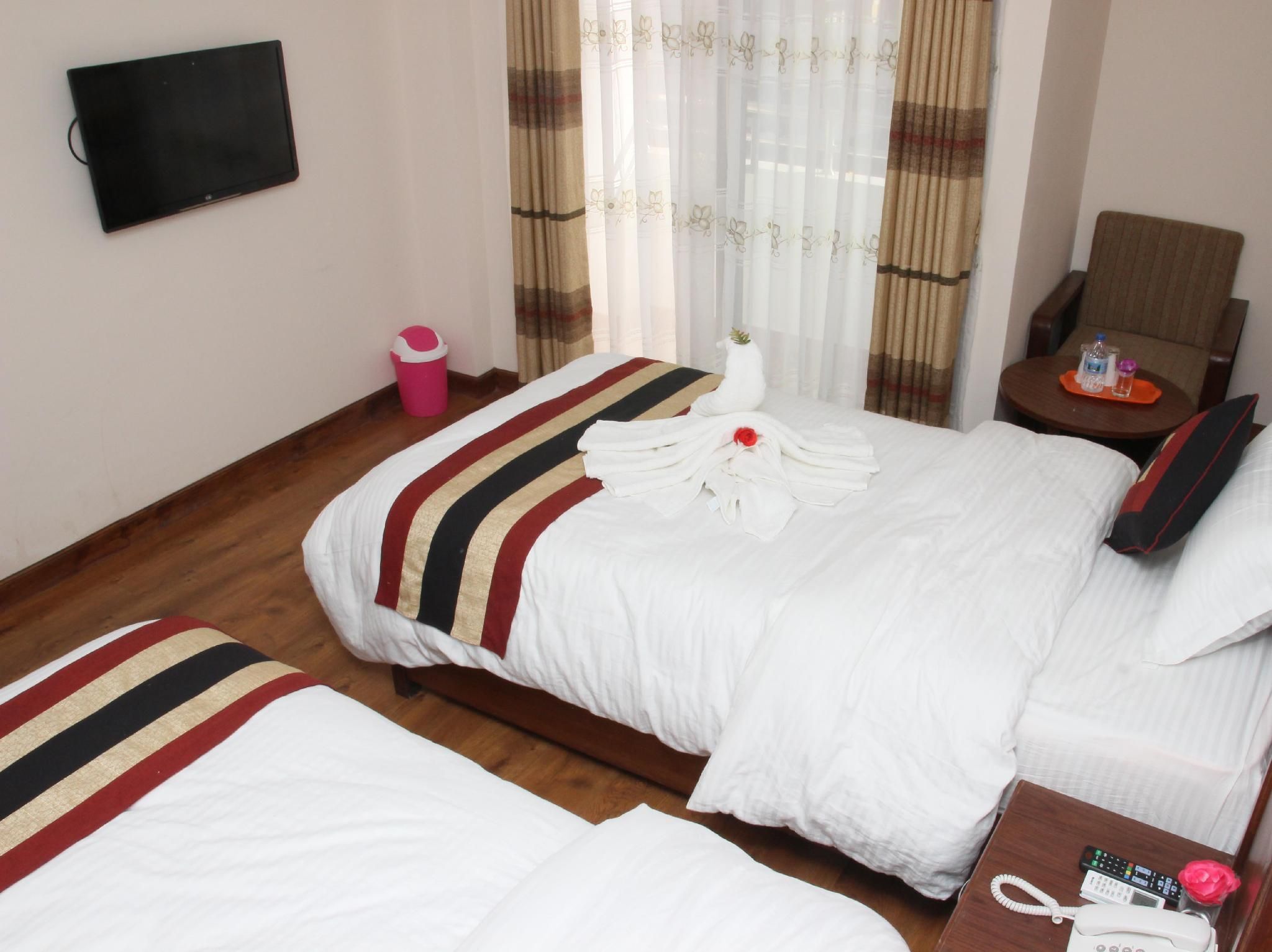 undefined Hotel Everest Nepal 8