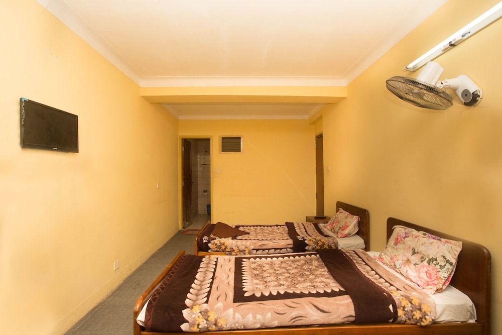 undefined Hotel Red Panda 5