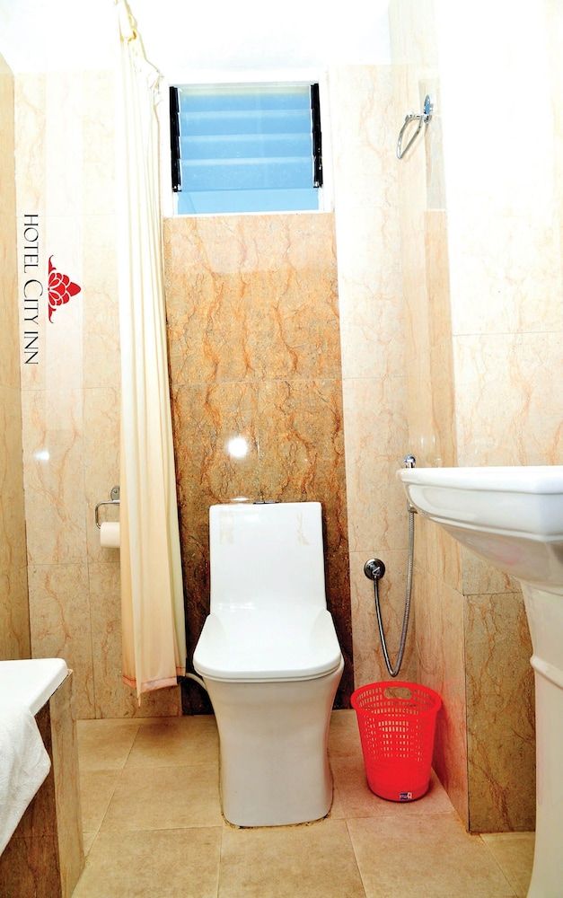 Hotel City Inn Family Suite - Lake View Room 8