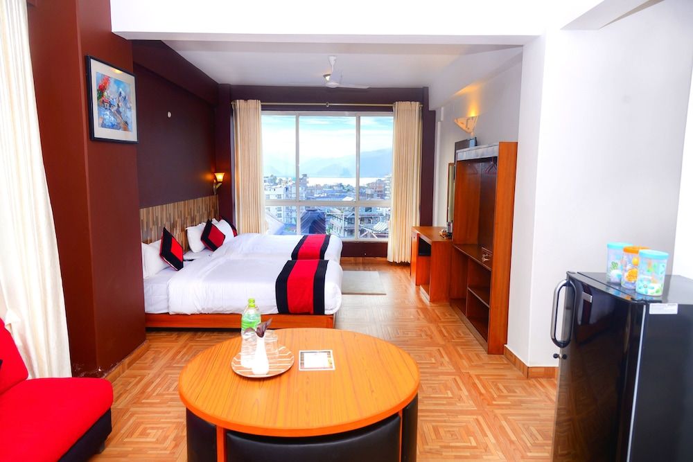 Hotel City Inn Family Suite - Lake View Room 12