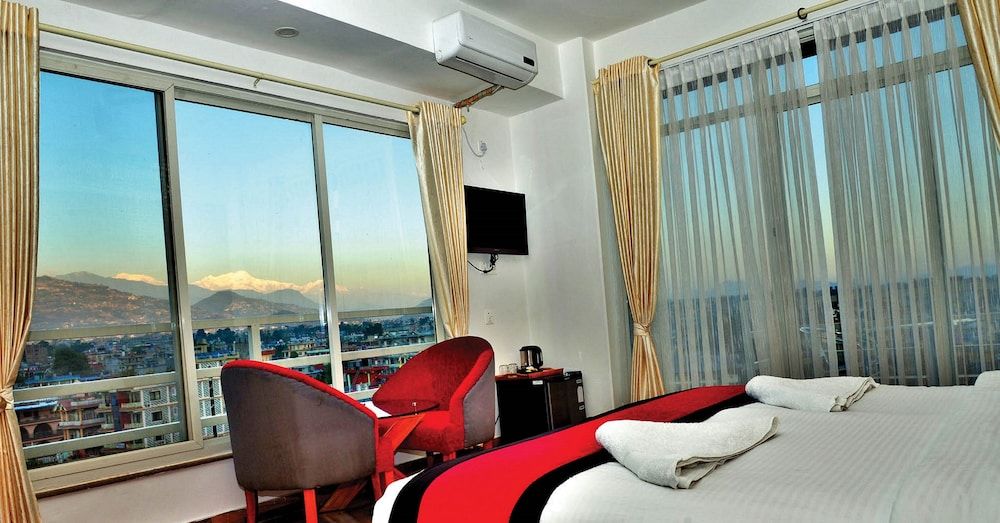 Hotel City Inn Deluxe Room Mountain or Lake View 15