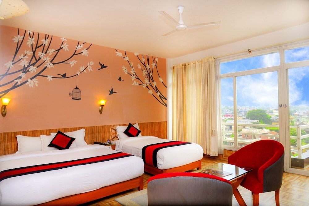 Hotel City Inn Deluxe Room Mountain or Lake View 10