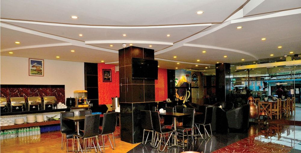 undefined Hotel City Inn 8