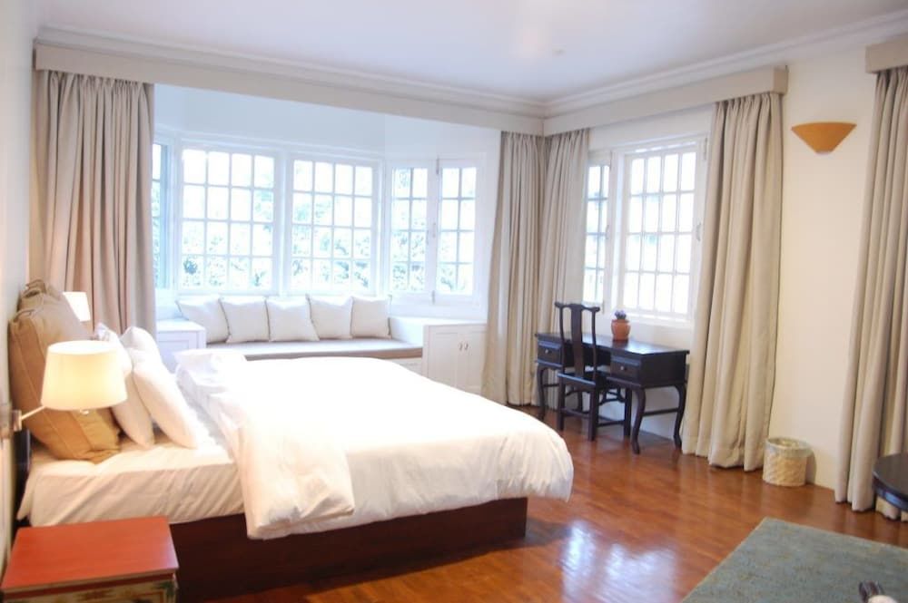 undefined Lavee Residence 8