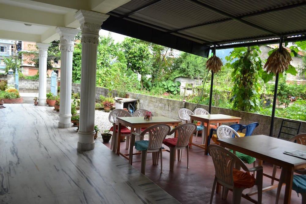 undefined Global Inn 7