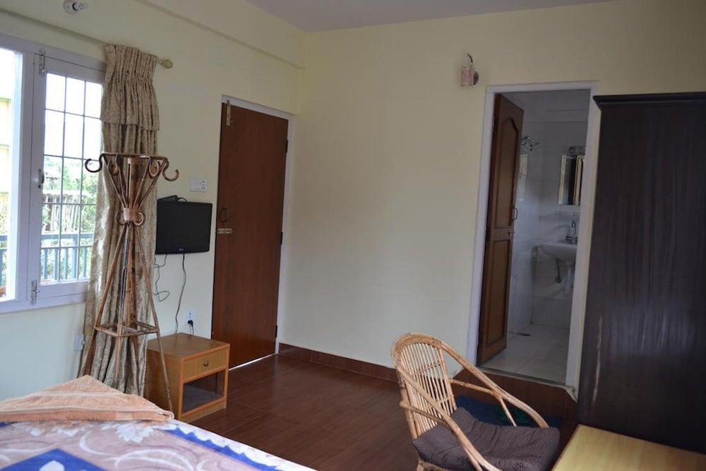 Global Inn Family Room, Non AC 3