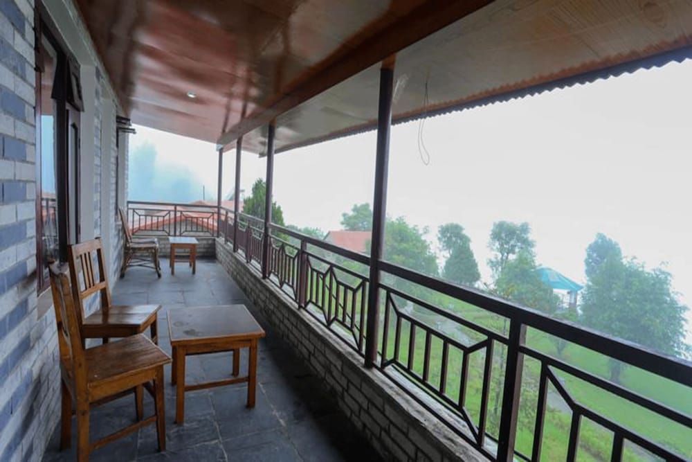 Dhaulagiri View Hotel Standard Room 4